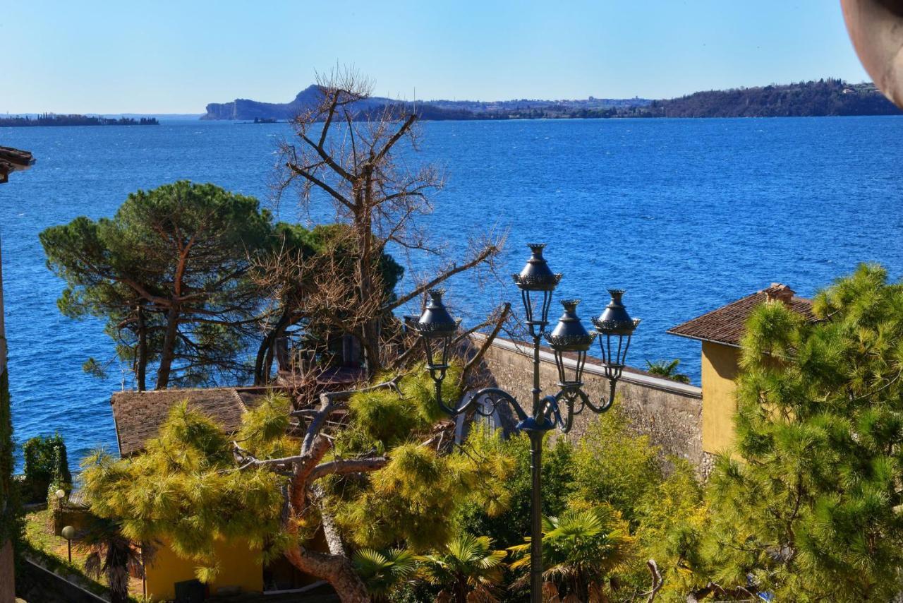 Taverna Affittacamere Gardone Riviera Eksteriør billede