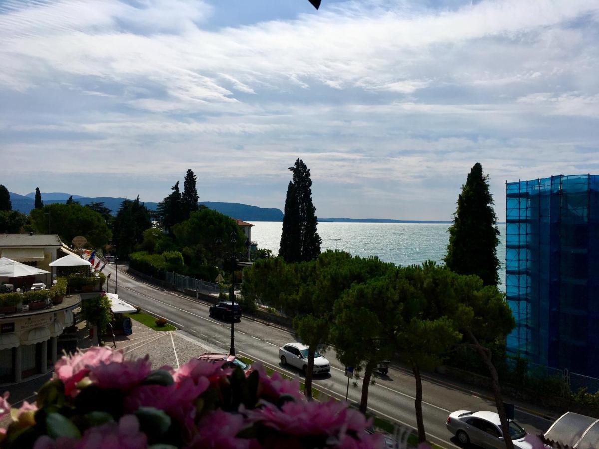 Taverna Affittacamere Gardone Riviera Eksteriør billede